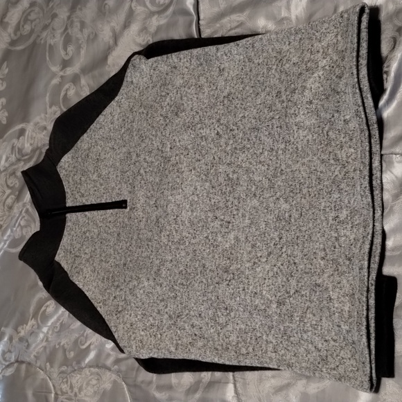 Boys Sonoma 1/4 zip Sweater Dark Gray/Light Gray (SZ L 14/16) - Excellent Cond!! - Picture 4 of 7